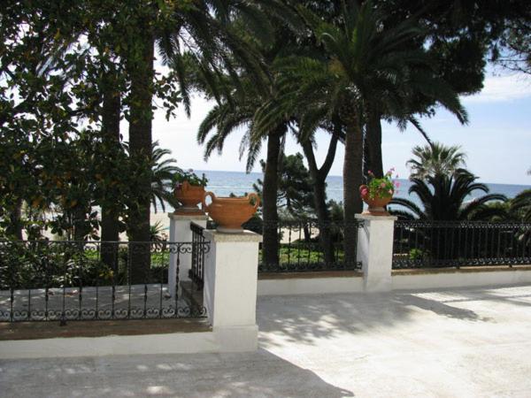 Villa Argentina Сан-Феличе-Чирчео Экстерьер фото